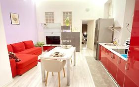 Yes, Yes! Lovely Apartment Good Amenities Budapest Center