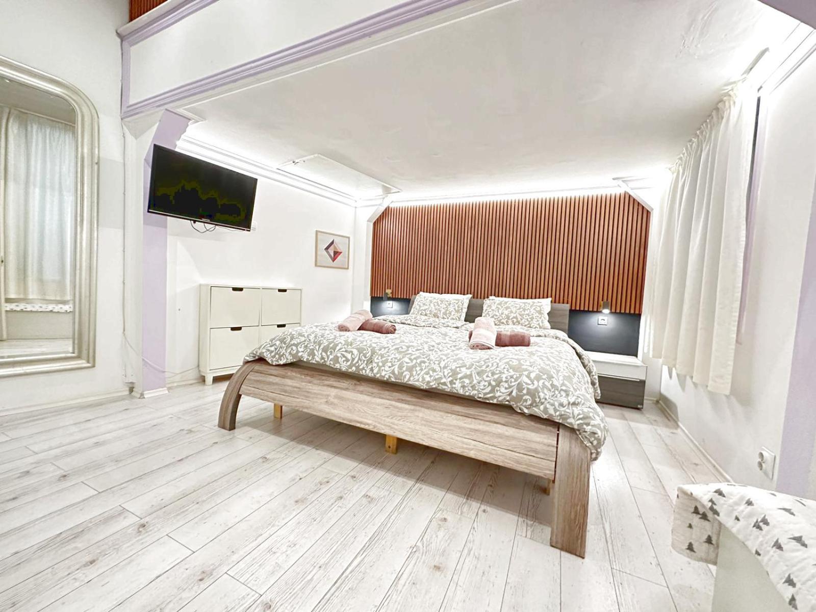 Yes, Yes! Lovely Apartment Good Amenities Budapest Center Extérieur photo